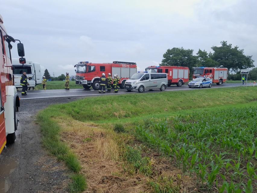 Na drodze krajowej nr 8 w Braszowicach doszło do zderzenia...