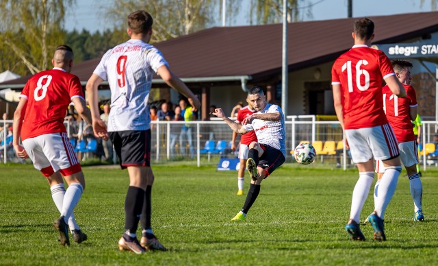 Prezentujemy raporty z meczów 22. kolejki BS Leśnica 4 Ligi Opolskiej.