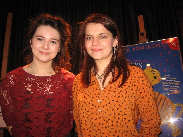 - Łączy nas teatr i wielka miłość do lalek &#8211; Magdalena Witczak i Paulina Dziuba,( z lewej)