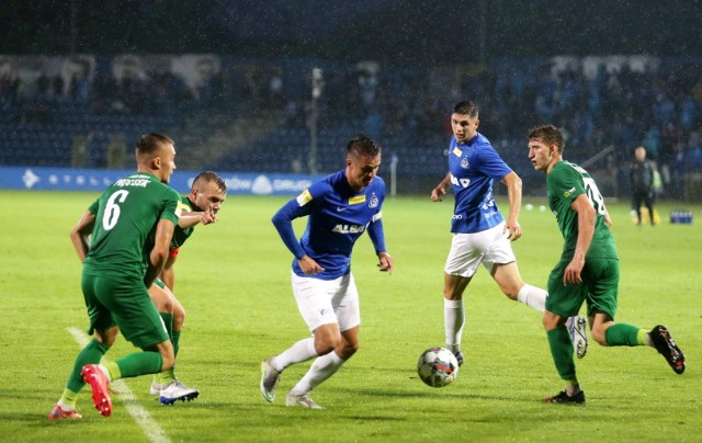 Łukasz Janoszka (w środku) doskonale pamięta mecze Ruchu z Górnikiem Zabrze