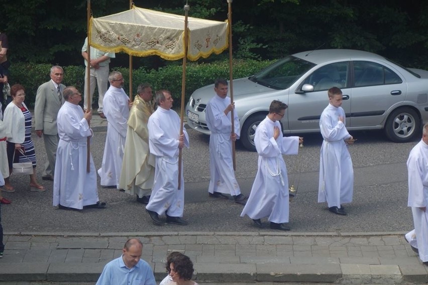 Boże Ciało w Jastrzębiu: Tłumy na procesji