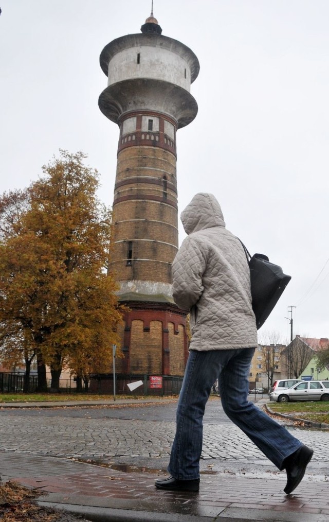 Zabytkowa wieża ciśnień czeka na pomysł