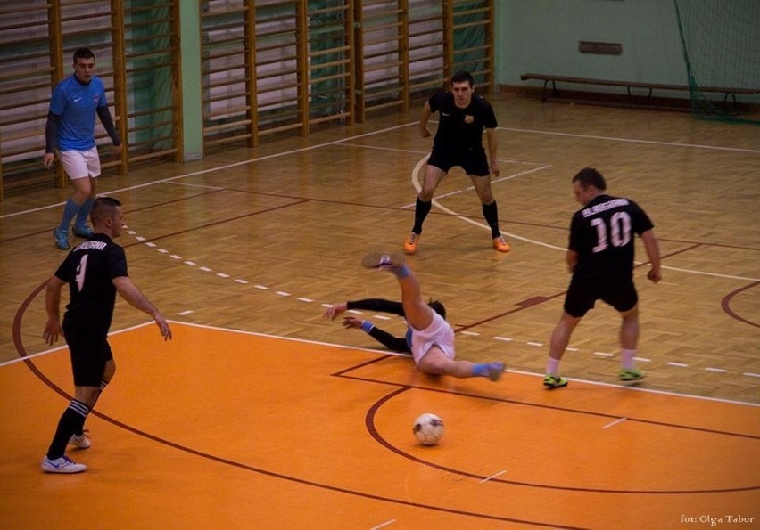 Dziesiąta kolejka Jędrzejowskiej Ligi Futsalu