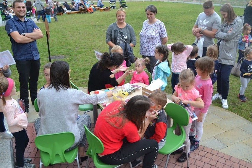 Dzień pieczonego ziemniaka i kiełbaski w przedszkolu w Rudniku nad Sanem  [ZDJĘCIA]