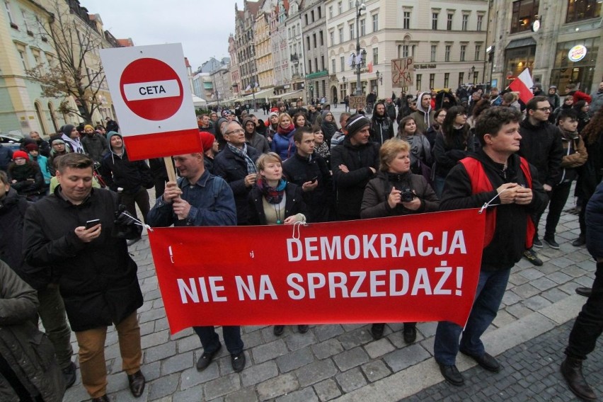 Protest na Rynku przeciwko TTIP i CETA