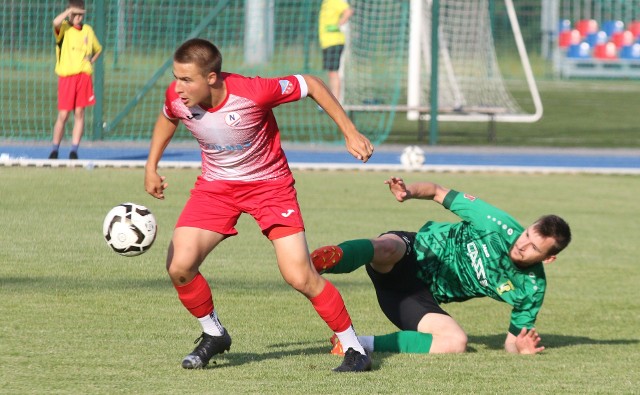 GKS Zio-Max Nowiny pokonał Pogoń Staszów 4:0