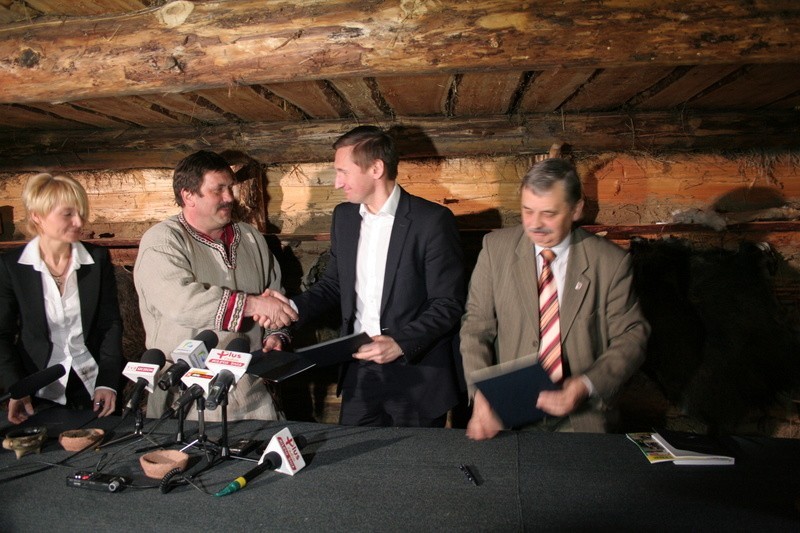 Historyczne porozumienie w Wolinie (fot. Marek Rudnicki)