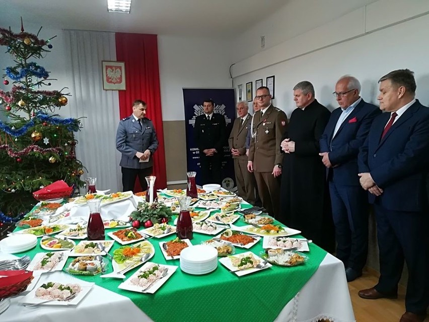 Ostrów Mazowiecka. Spotkanie opłatkowe w ostrowskiej komendzie policji. 18.12.2019 [ZDJĘCIA]