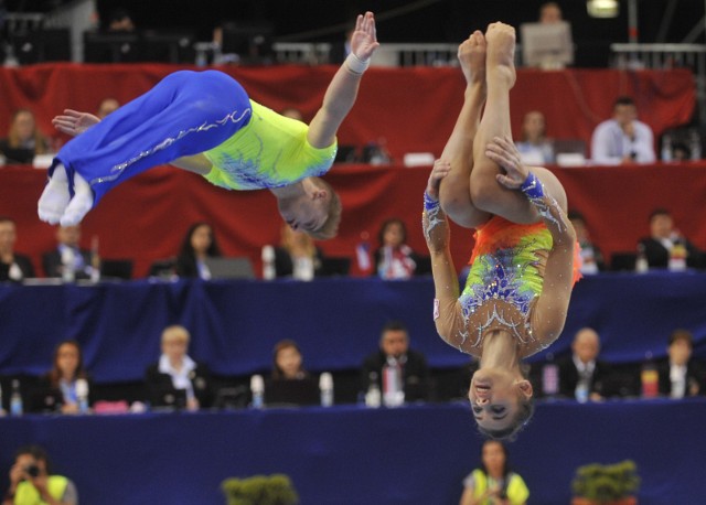 Mistrzostwa w akrobatyce sportowej potrwają do niedzieli.