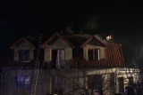 Pożar budynku w Sławniowie: Paliło się poddasze [ZDJĘCIA]