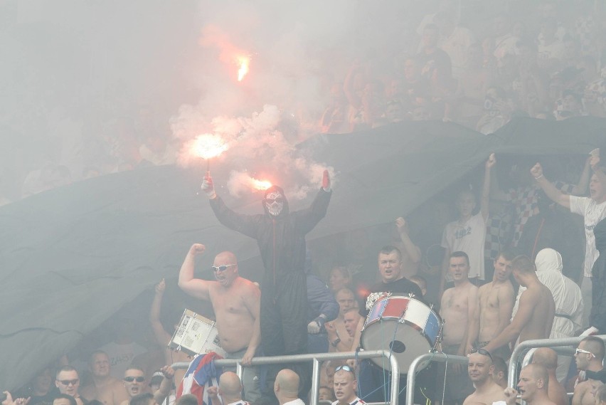 Nowa trybuna Torcida dla kibiców Górnika Zabrze otwarta...