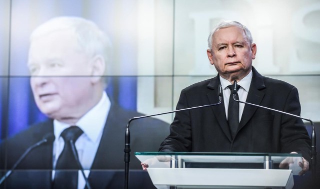 Ryszard Terlecki o samopoczuciu Jarosława Kaczyńskiego: Dziś mamy już całkiem prezesa na chodzie i w pracy.