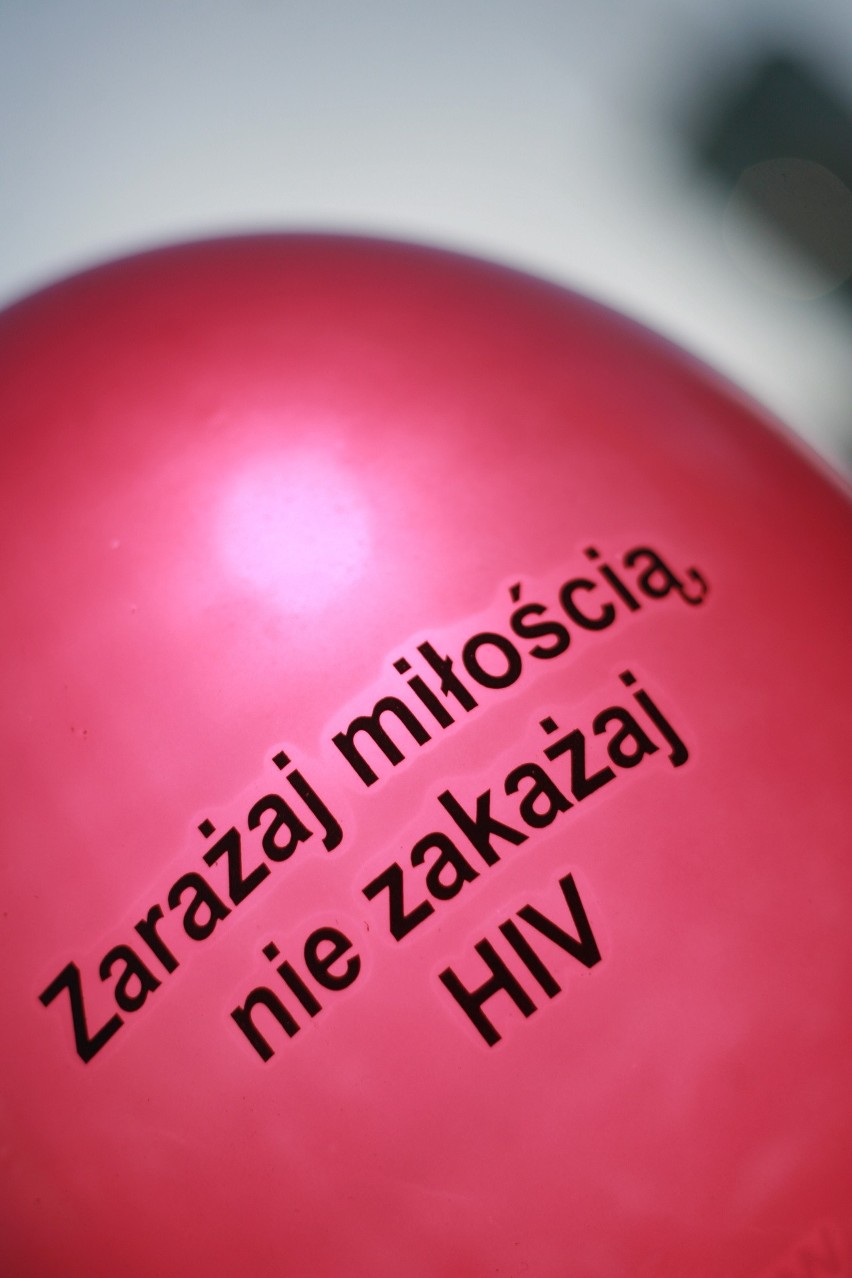 Gdzie w Łodzi dyskretnie przebadasz się w kierunku HIV. Badania są anonimowe