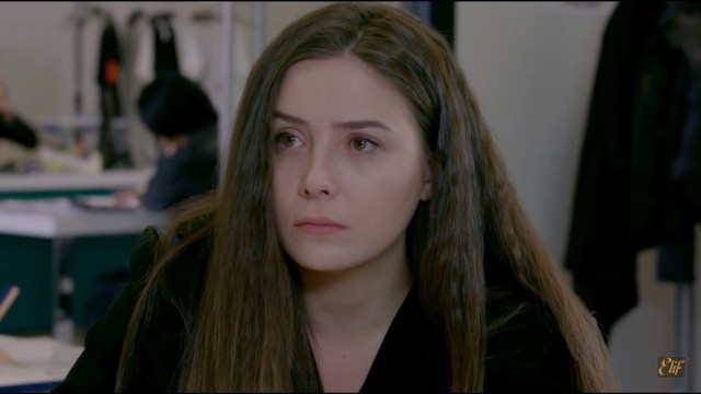 Melek z całych sił walczy o Macide! Mahir znowu staje jej na drodze!fot. Elif Dizisi Youtube.com, Elif 858. Bölüm | Season 5 Episode 103