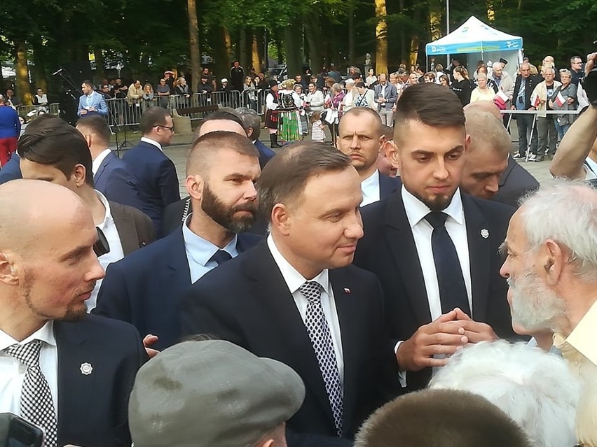 Po wizycie w Szczecinku prezydent RP Andrzej Duda udał się w...