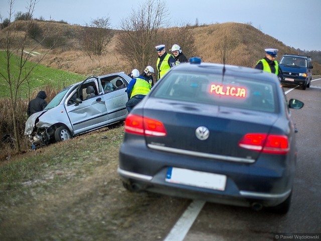 Śmiertelny wypadek kierowcy daewoo matiz na trasie Wizna - Piątnica