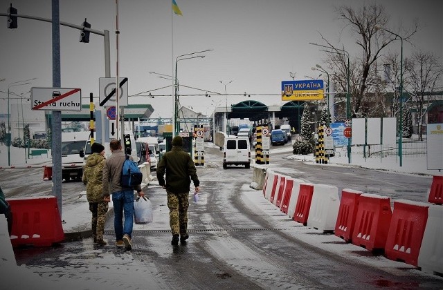 Do kolejnego zatrzymania transportu z paczkami świątecznymi z Polski dla rodaków mieszkających na Ukrainie doszło na polsko-ukraińskim przejściu granicznym Medyka-Szeginie.