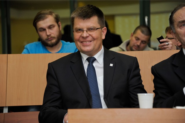 Marszałek Jerzy Leszczyński wraz z zarządem nie otrzymał absolutorium za wykonanie budżetu za 20107 rok