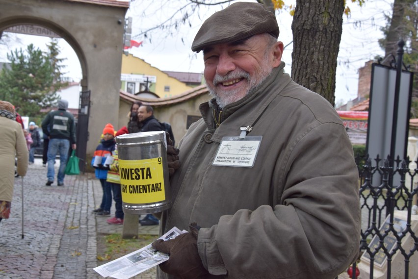 Wszystkich Świętych na Starym Cmentarzu w Tarnowie [ZDJĘCIA]