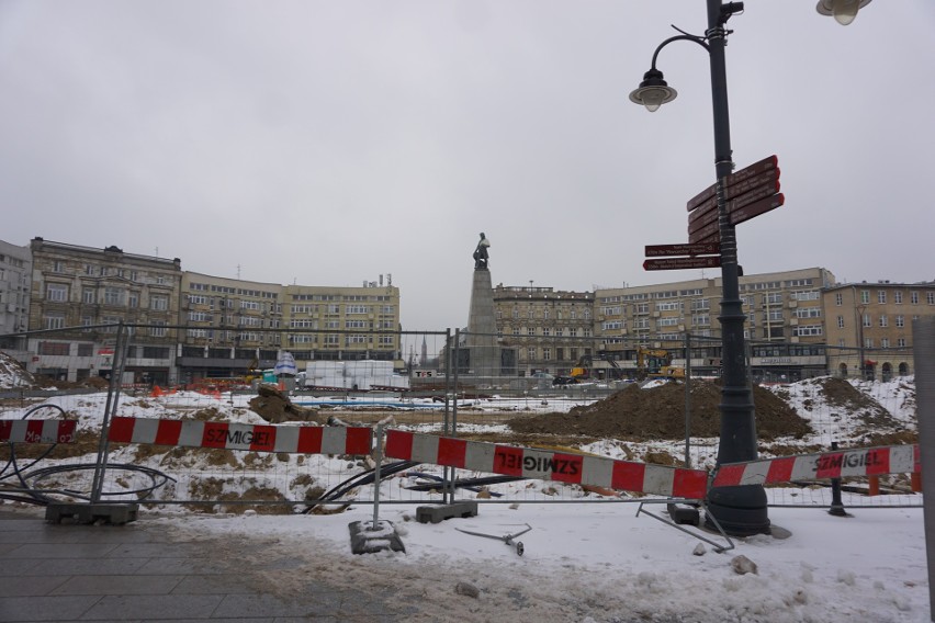 Rewitalizacja placu Wolności w Łodzi zakończy się w czwartym...