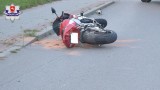 Wojsławice. Motocykl uderzył w skodę. Kierujący yamahą trafił do szpitala 