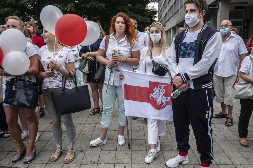 "Tak dla wolności! Nie dla przemocy!" - pod takim hasłem we...