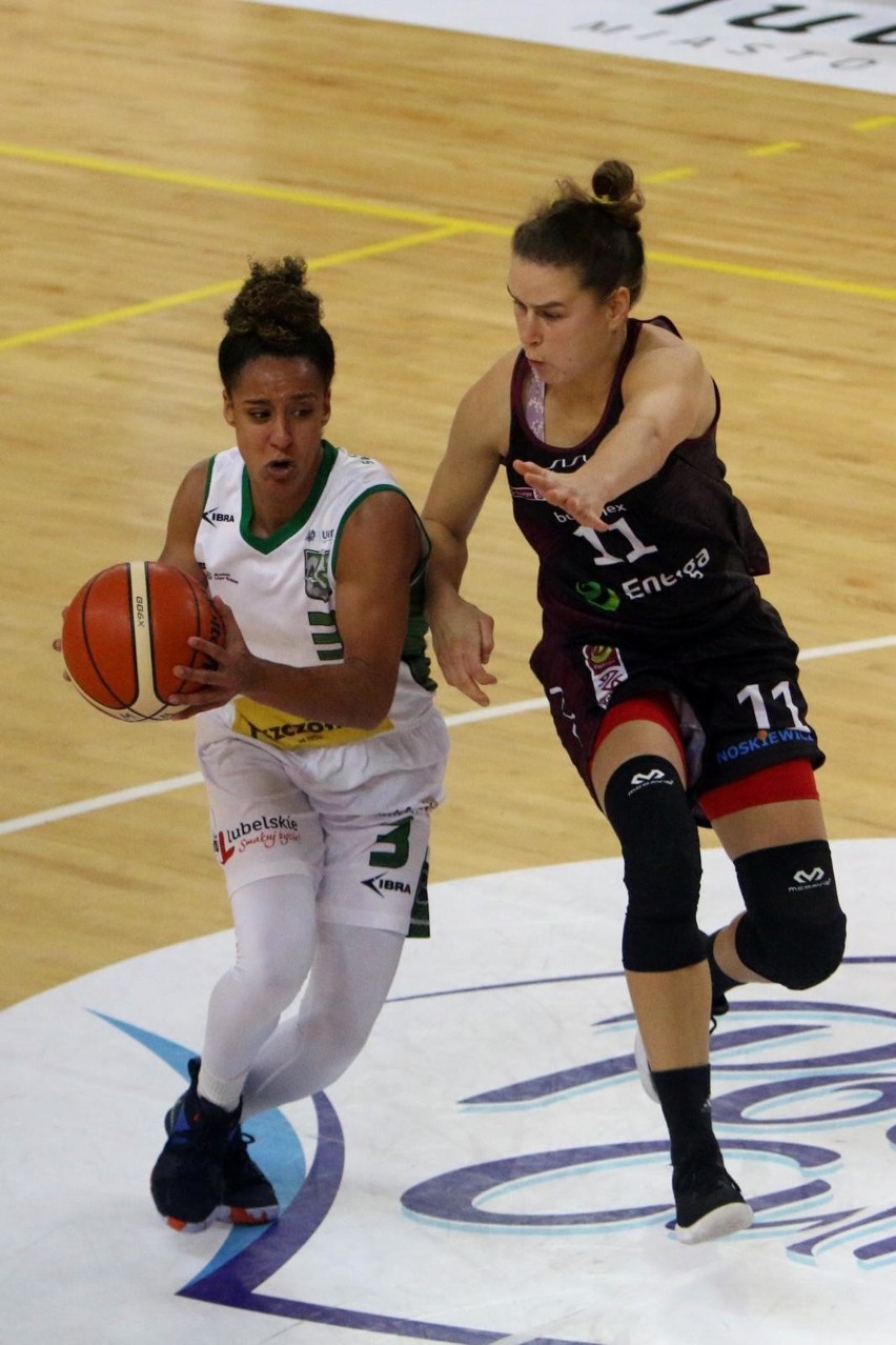 Brianna Kiesel zastąpi w Artego Julie McBride