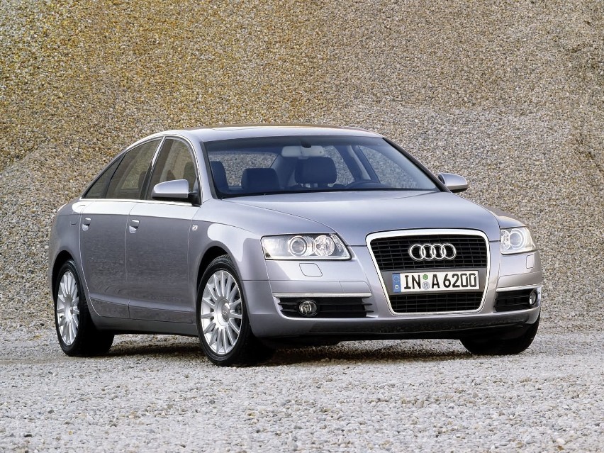 Audi A6 VI generacji zaprezentowano w marcu 2004 roku na...