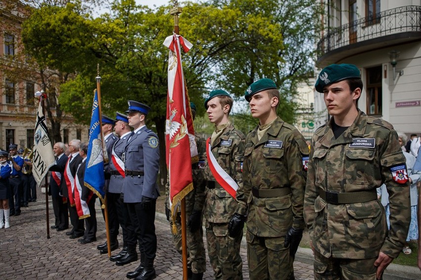 Tarnów. Uczcili pamięć o pomordowanych przez NKWD w Katyniu[ZDJĘCIA]