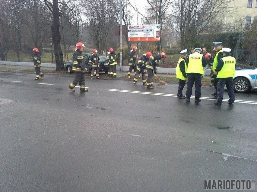 Do wypadku doszło po godz. 15 na ul. Prószkowskiej.