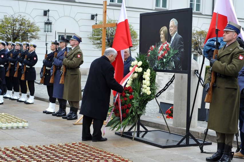 6. rocznica katastrofy smoleńskiej. Uroczystości w...