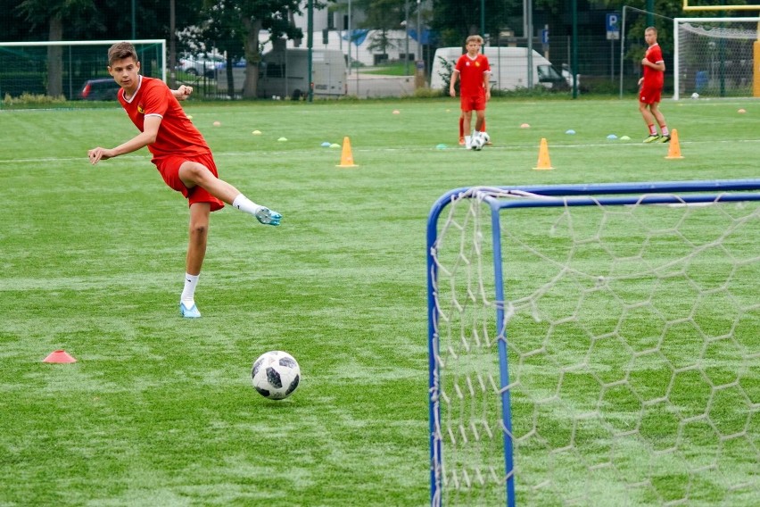 Trening Jagiellonii z rocznika 2005 prowadzonej przez...