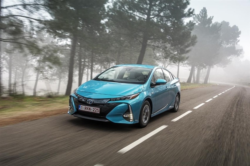 Toyota Prius Plug-in Hybrid...