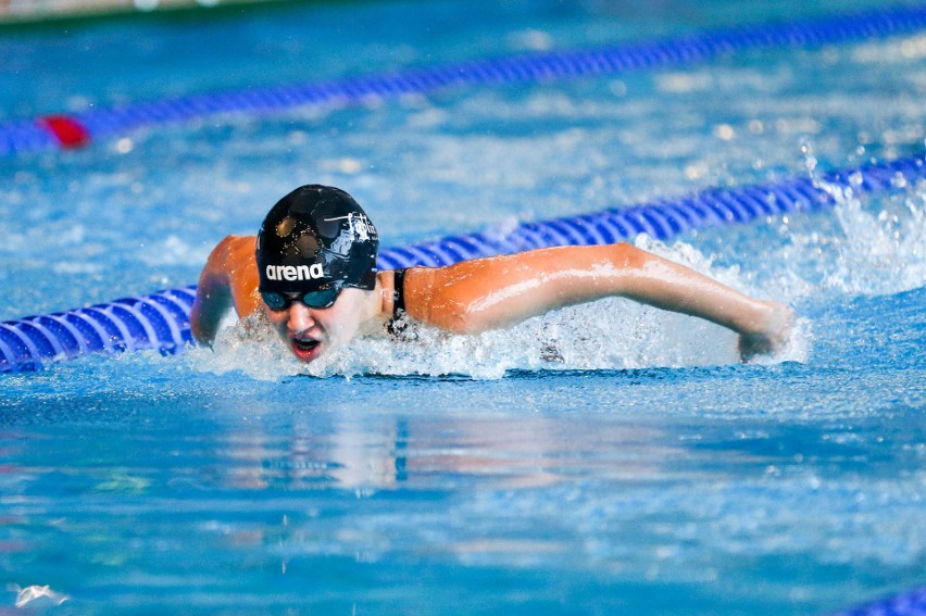 Pływacy KU AZS UMCS Lublin zdominowali mistrzostwa województwa na basenie Aqua (ZDJĘCIA)