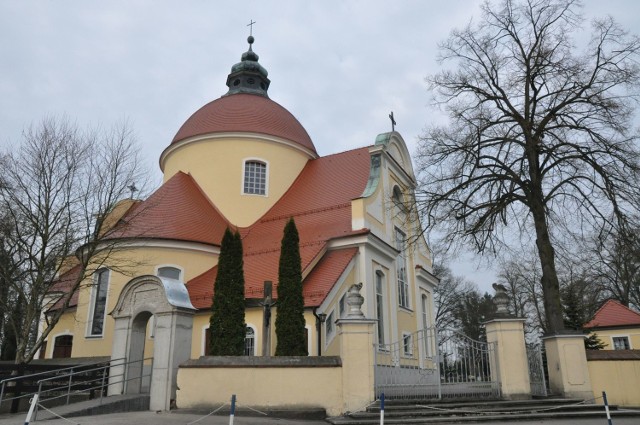 Kościół pw. Trójcy Świętej w Bogacicy zbudowany został w latach 1797-185, a rozbudowany w latach 1905-06.