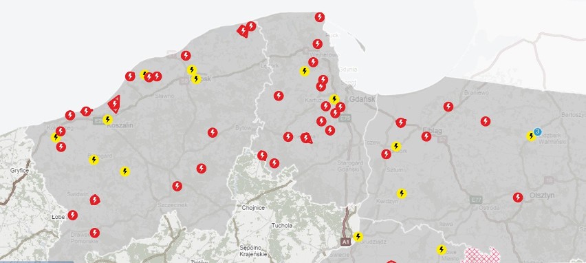 Wichury na Pomorzu. Gdzie są awarie prądu. Energa informuje, jak długo potrwa naprawa sieci elektrycznych [lista, godziny]