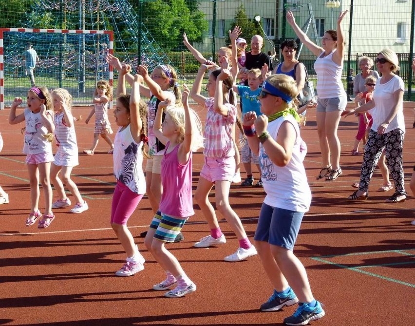 Zumba Kids na orliku w Świeciu [zobacz zdjęcia]