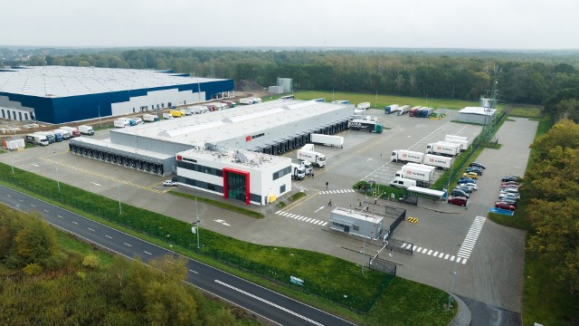 Gigantyczny terminal w Szczecinie. To siedziba znanej firmy logistycznej