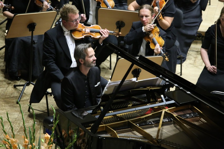 Peter Jablonski i Orkiestra Filharmonii Poznańskiej