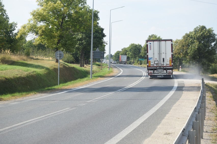 Przetarg na budowę drogi ekspresowej S12 od Przysuchy do Wieniawy na terenie powiatu przysuskiego ogłoszony. To kolejny odcinek tej trasy