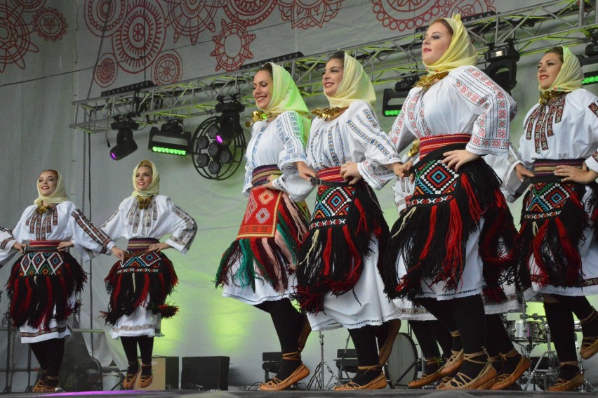 Śpiew i taniec wypełniły miasto. Festiwal udał się na piątkę!