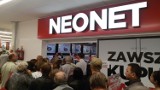 Otwarcie sklepu NEONET w Żywcu [ZDJĘCIA] Bony na zakupy i prezenty dla pierwszych klientów