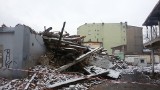 Sosnowiec: wyburzanie kamienicy przy ul. Szklarnianej już trwa. Zabytkowy budynek nie zniknie bez śladu ZDJĘCIA