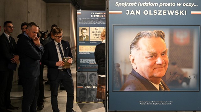 W Muzeum II Wojny Światowej w Gdańsku otwarto wystawę poświęconą Janowi Olszewskiemu.