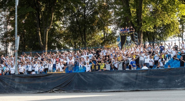 Remis na wyjeździe pozwoli Elanie utrzymać miejsce w czołówce II ligi