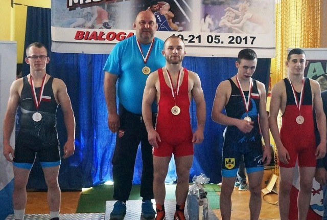 Szymon Makuch stanął na trzecim stopniu podium.