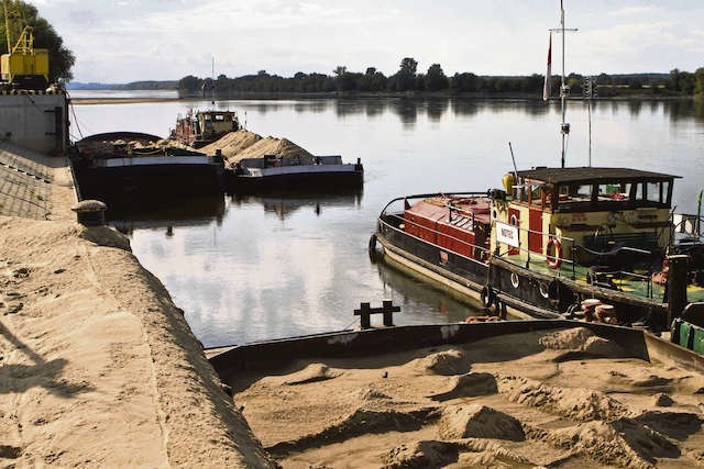 Plany budowy przeprawy promowej przez Wisłę w Solcu Kujawskim nie powinny zakłócić planów budowy  platformy multimodalnej czyli rzecznego portu przeładunkowego