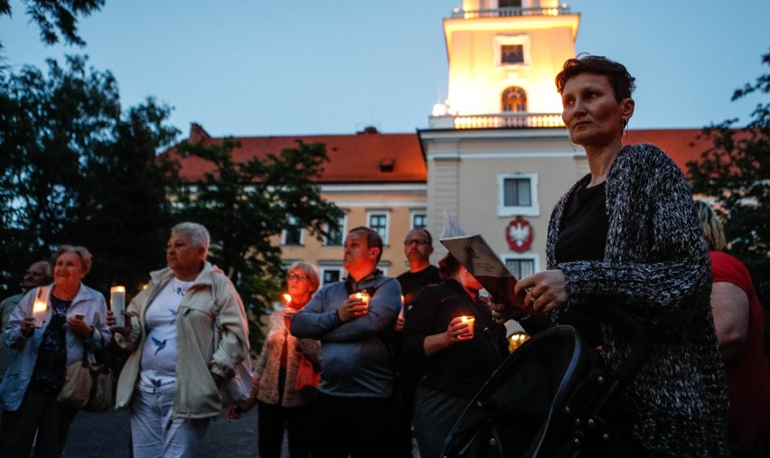 Podkarpaccy działacze KOD protestowali dziś przeciwko...