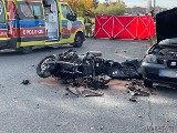 Wypadek w Opolu. Zderzenie seata z motocyklem. 50-letni kierowca jednośladu w stanie ciężkim został zabrany do szpitala [ZDJĘCIA]