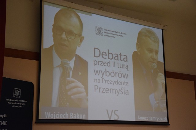 Debata przed druga turą wyborów na prezydenta miasta Przemyśla. Udział wzięli kandydaci Wojciech Bakun (Kukiz'15) i Janusz Hamryszczak (PiS).